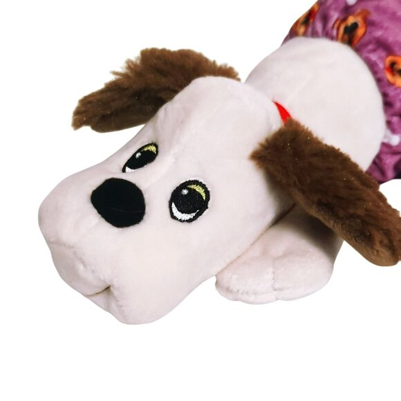 Pound Puppies Newborns Plush 2023 White Puppy Brown Ears Dog W/ Purple Diaper 8" - Picture 3 of 4